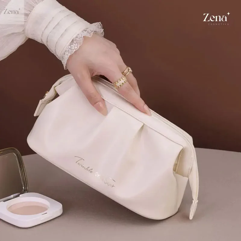 Flash Sale Frenzy! The Luxe Leather Travel Makeup Organizer Bag – Your Dream Deal Starts Now!